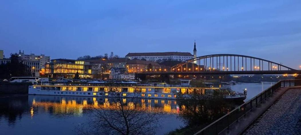 U Bocmana S Vyhledem Na Zamek A Labe Decin