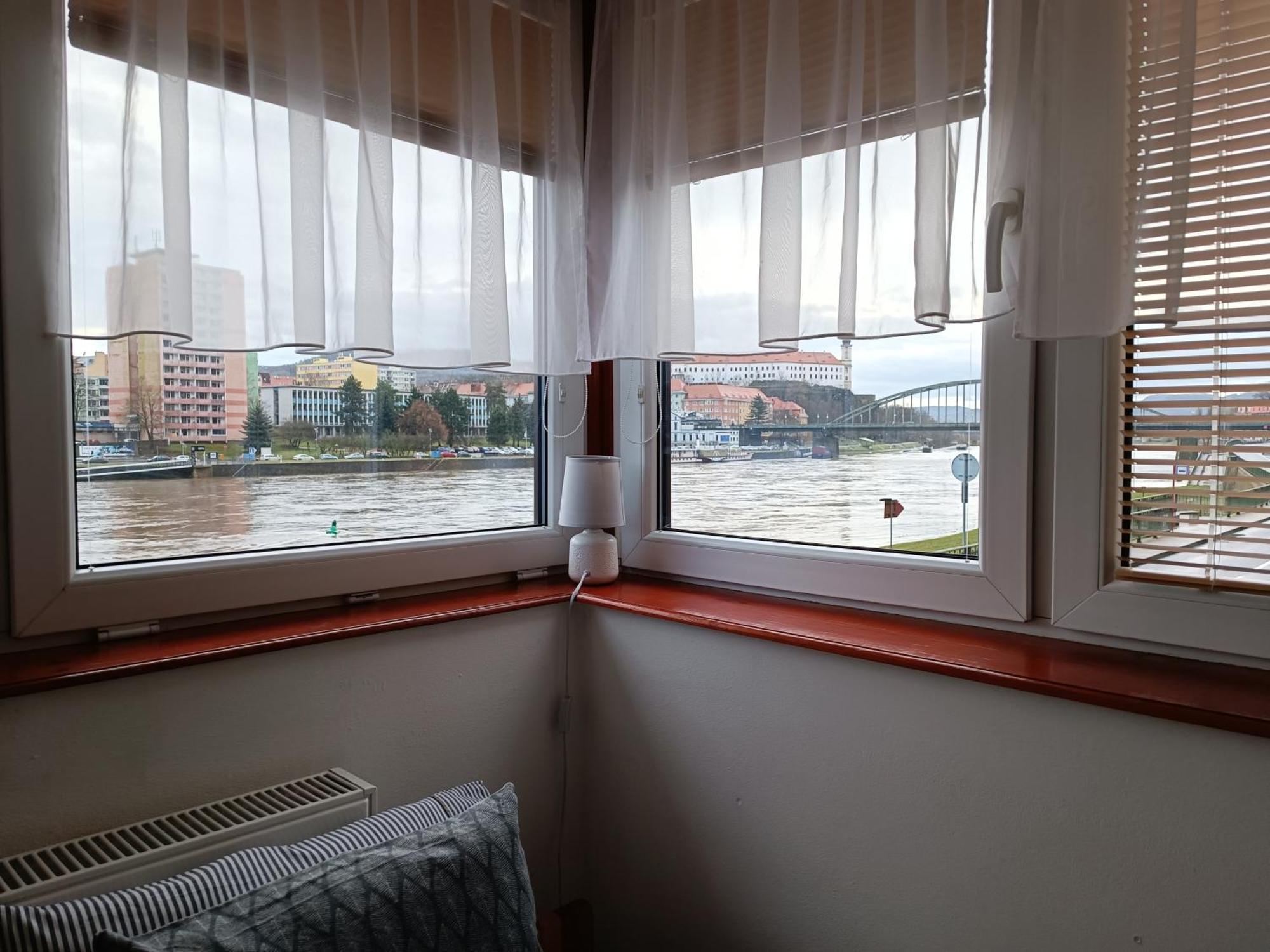 U Bocmana S Vyhledem Na Zamek A Labe * Decin