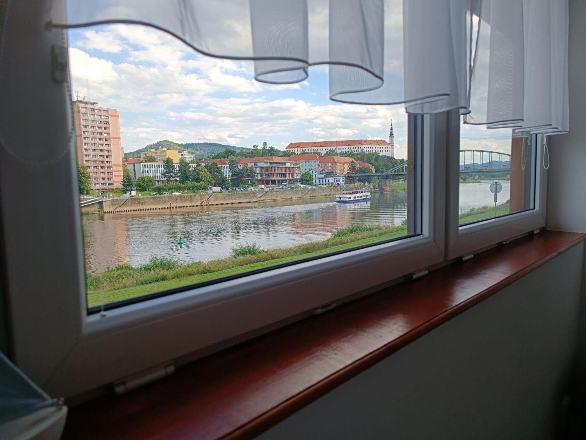Appartamento U Bocmana S Vyhledem Na Zamek A Labe